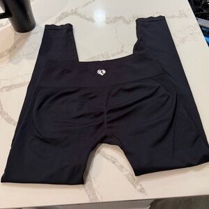 Women’s Best Define 2.0 Scrunch Leggings in Black Regular Length